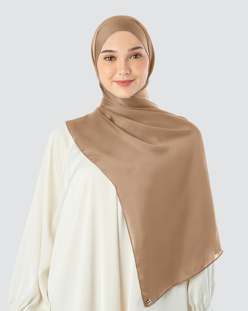 Image of SATIN SHAWL - WARM TAUPE
