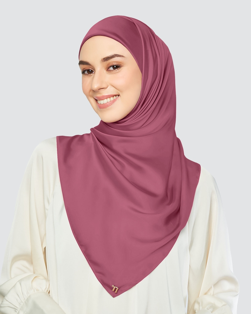 Image of SATIN SQUARE - BERRY BURST