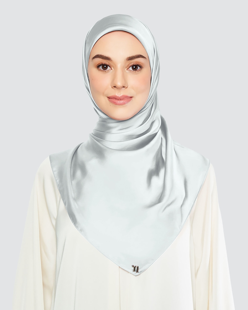 Image of SATIN SQUARE - BRIGHT SILVER