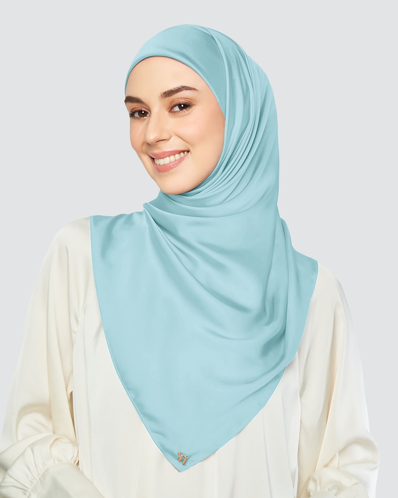 SATIN SQUARE - COOL BLUE