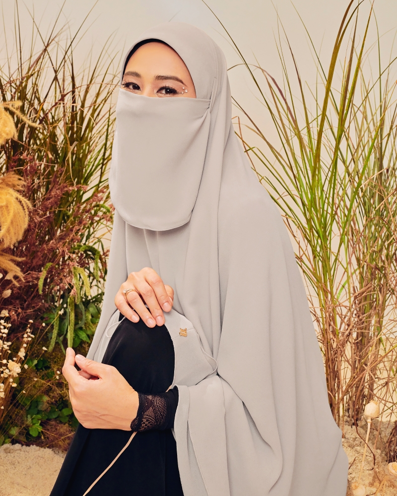 Image of KHAYLA KHIMAR - CLAY