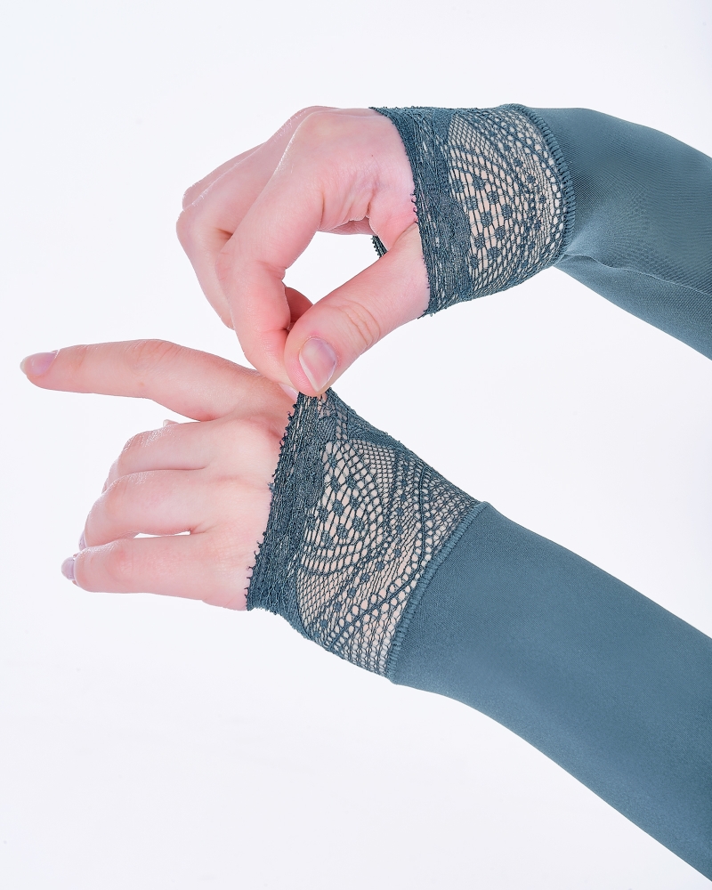 Image of NWEAR AURA LACE HAND SOCKS - DENIM BLUE