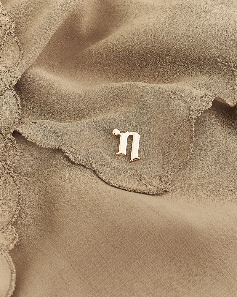 Image of SERI EMBROIDERED SHAWL - BROWN SUGAR