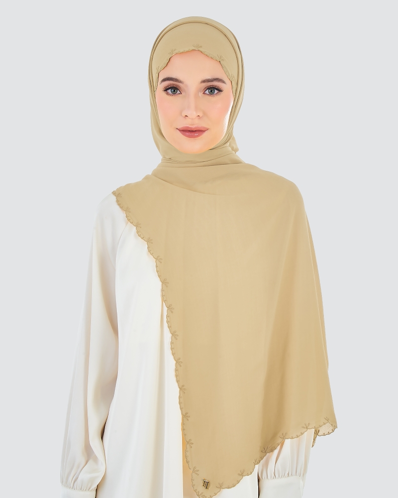 Image of SALEHA EMBROIDERED SHAWL - HAZELNUT