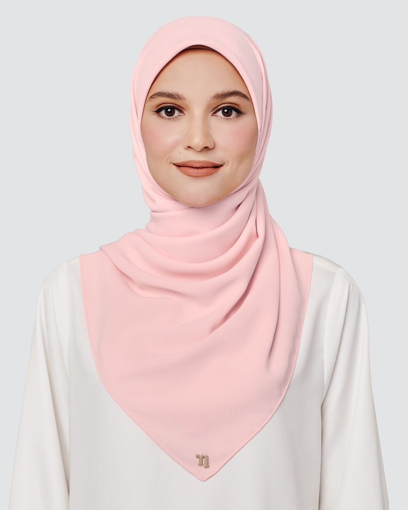 Image of MAYA MATTE SATIN SQUARE - FLAMINGO