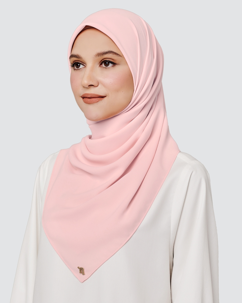 Image of MAYA MATTE SATIN SQUARE - FLAMINGO