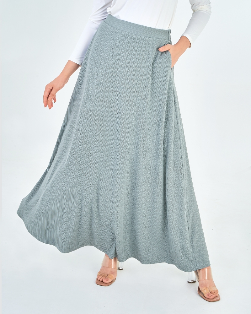 Image of X-PRESS WANDERSCAPES CO-ORDS - CASPER