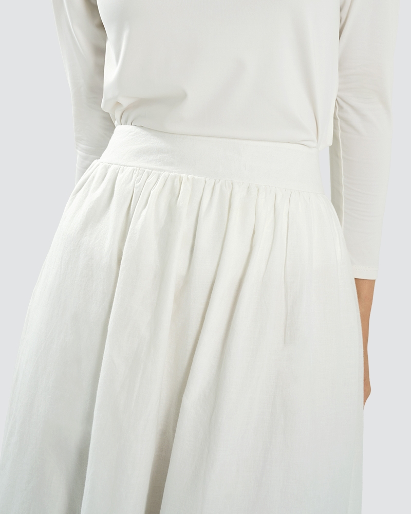 THE BUNGA SERIES: EMBROIDERED SKIRT - BLOSSOM