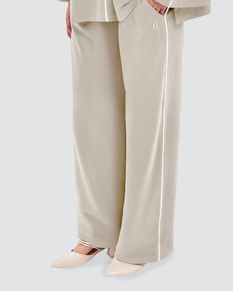 Image of THEA STRAIGHT PANTS - LATTE
