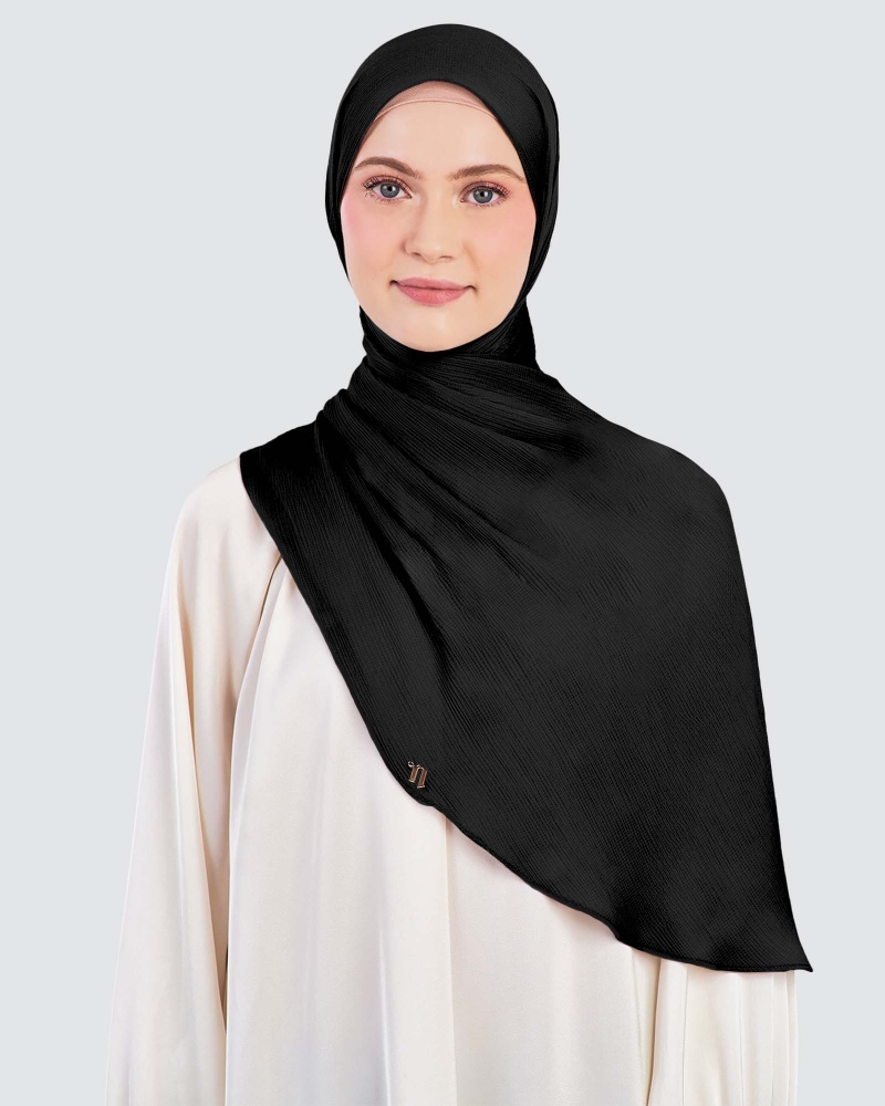 Image of WAFFLE CHIFFON SHAWL - BLACK