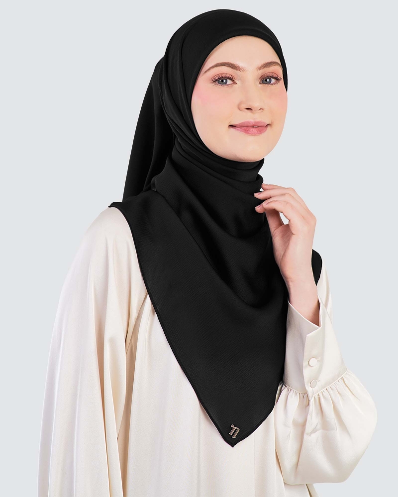 Image of WAFFLE CHIFFON SQUARE - BLACK