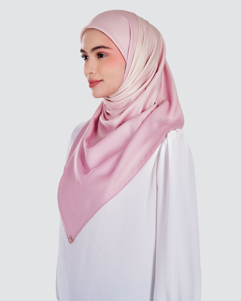 Image of WARNA MATTE SATIN SQUARE - FAIRY DUST