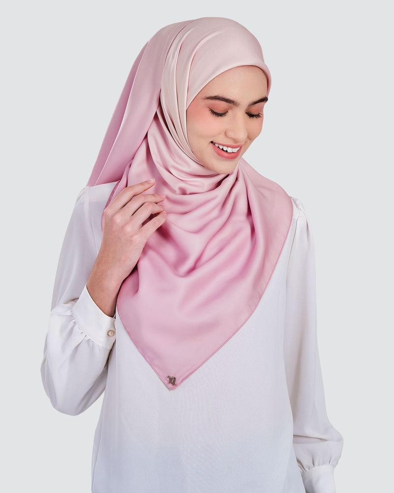 Image of WARNA MATTE SATIN SQUARE - FAIRY DUST