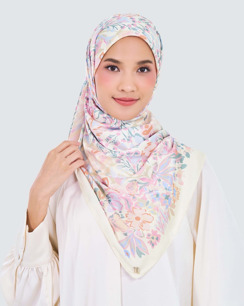 Image of WATERCOLOUR MATTE SATIN SQUARE