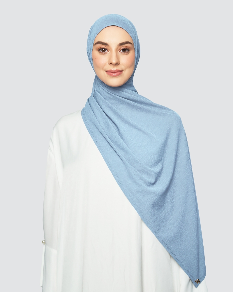 Image of X-PRESS TEXTURED JERSEY SHAWL - LIGHT BLUE