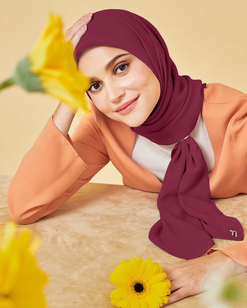 YASMINE WOOL CHIFFON SQUARE