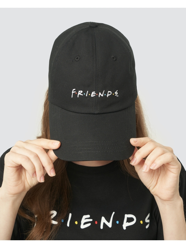 FRIENDS X NAELOFAR THE CAP - BLACK