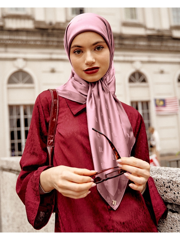 MODA WOVEN SQUARE - ROSE TEA